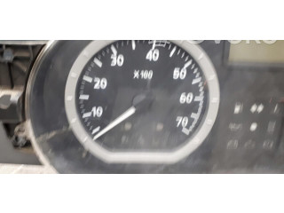 Панель приборов 8200377739   Dacia Logan I       