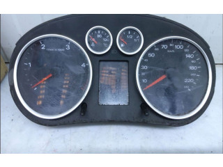 Панель приборов 8Z0920900TX   Audi A2       