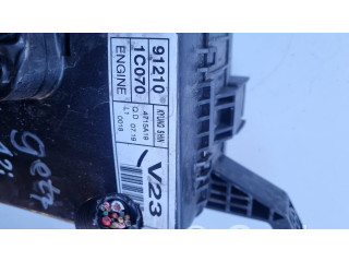 Блок предохранителей  91210-1C070   Hyundai Getz    