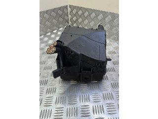 Блок предохранителей 912402P021 KIA Sorento