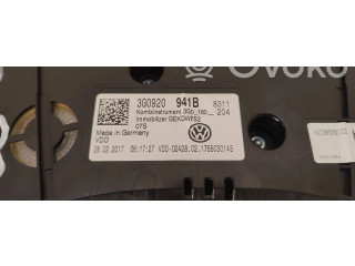 Панель приборов 3G0920941B, GEK0WFS2   Volkswagen PASSAT B8       