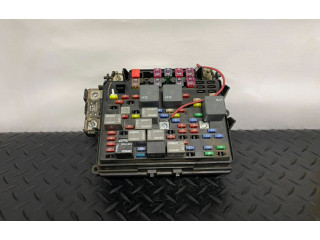 Pojistková skříňka 15216917 Hummer H2 2005