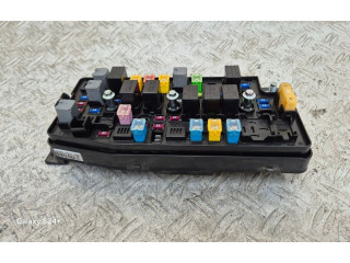 Pojistková skříňka 95202894 Opel Antara 2012