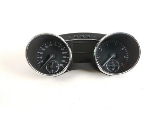 Панель приборов A2515407947, A2515403111   Mercedes-Benz R W251       