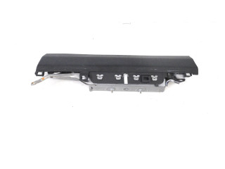 Подушка безопасности для колен 0589P1000369 Lexus IS III XE30