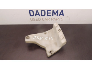 Держатель передней фары