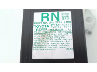 Блок управления 897A052030, 2584000041   Toyota Prius c