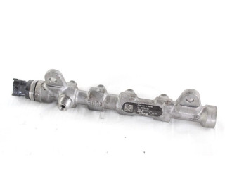 Топливная рампа 55215208 Lancia Delta