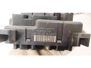 Блок предохранителей  9452993, 518322110   Volvo XC90    