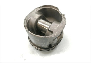 Píst    Nissan Qashqai+2     