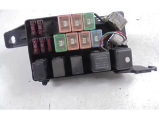 Pojistková skříňka MR409811, MR409811 Mitsubishi Pajero 1998