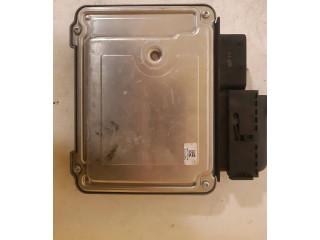 Řídící jednotka 03G906021CG, 0281014042 Volkswagen Caddy 2007