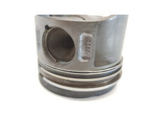 Поршень с шатуном 8854, 5080023AA Jeep Grand Cherokee (WJ) для дизельного двигателя 2.7