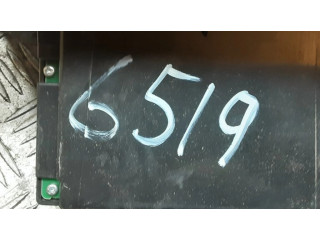 Радио/ проигрыватель CD/DVD / навигация