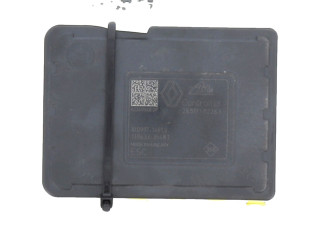 Блок АБС 476604222R, B1-1796V   Dacia  Sandero III  2020 -  года