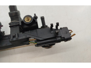 Топливная рампа 7700870914 Renault Clio II