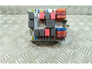 Блок предохранителей  51742420, 51742420   Alfa Romeo GT    