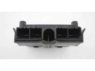 Блок предохранителей 913672404 Mini One - Cooper Coupe R56