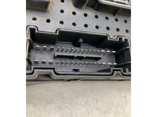 Блок предохранителей 30728512, 06W116 Volvo S60