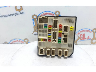 Pojistková skříňka 284B68372R, 135896 Renault Megane III 2009