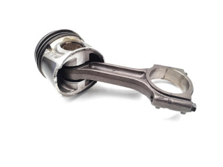  Поршень с шатуном M9R M9R  Nissan X-Trail T31  