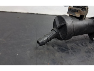 Топливная рампа 030133319L   Volkswagen Golf IV   для двигателя AHW|AKQ|APE|AXP|BCA