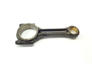 Шатун CRLB 04L105401A, 04L105401A    Skoda Superb B8 (3V)  