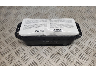 Подушка безопасности пассажира 4M8880204E   Audi Q8