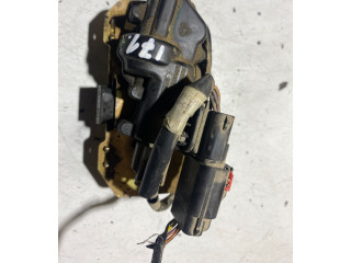 Zámek zadních dveří Chrysler Voyager 2003