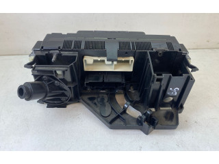 Блок управления климат-контролем 53701, 74730933   Volkswagen PASSAT B6