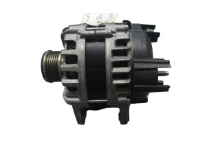 Генератор 231009392R Dacia Sandero