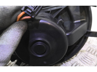 Вентилятор печки 5Q1819021J Volkswagen Golf VII