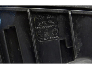 Блок предохранителей 5Q0907361D Skoda Superb B8 (3V)