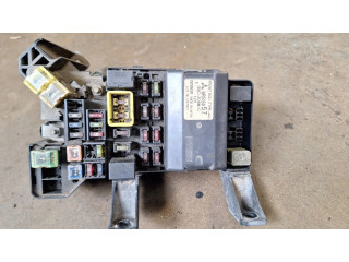 Pojistková skříňka MR515657, G8C208MC Mitsubishi Pajero 2000