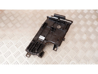 Блок комфорта 165765039A, 167097700A Tesla Model Y