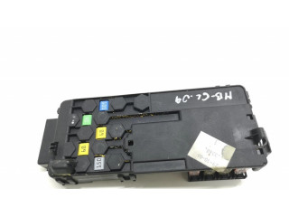 Блок предохранителей A1645450201, 013948411   Mercedes-Benz GL X164    