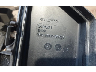 Блок предохранителей 9494210, 9494211 Volvo S60