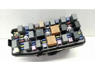 Блок предохранителей     Chevrolet Captiva    