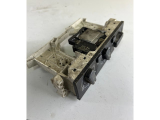 Блок управления климат-контролем MR398658 Mitsubishi Space Wagon