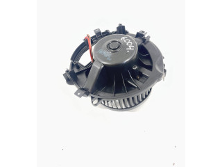 Вентилятор печки 5Q2819021A Volkswagen Golf VII