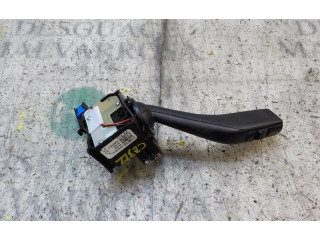 Ручка стеклоочистителей    Volkswagen Golf SportWagen