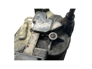 Моторчик заднего дворника A2656845 Infiniti QX56