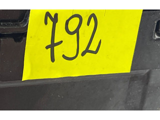 Блок предохранителей  9667199780R09, R09   Peugeot 207    