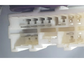 Панель приборов MR417965, MR417965   Mitsubishi Montero       