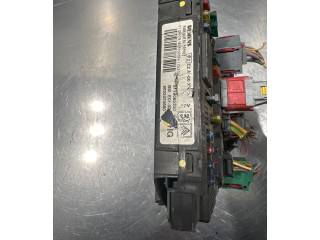   Pojistková skříňka 9652474680, S118085320   Citroen Berlingo 2001