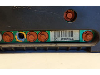 Панель приборов 851005020, 1H0919860BX   Volkswagen Golf III       