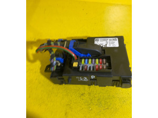 Блок предохранителей Opel Meriva B