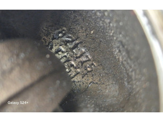 Поршень с шатуном 82L175 Volvo V60