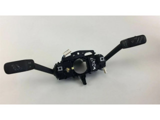 Мултифункционный включатель управления / ручка