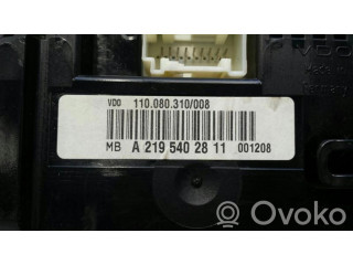 Přístrojová deska Mercedes-Benz CLS AMG C219 2005 A2195402811